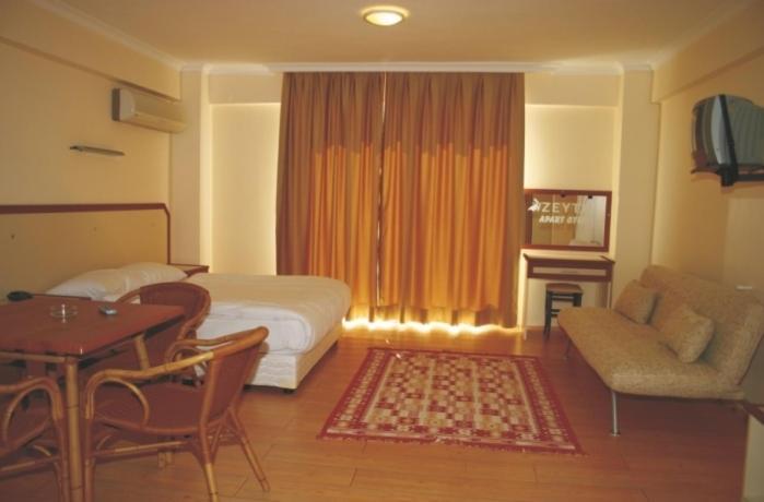 Zeytin Apart Hotel Çeşme Rum bild