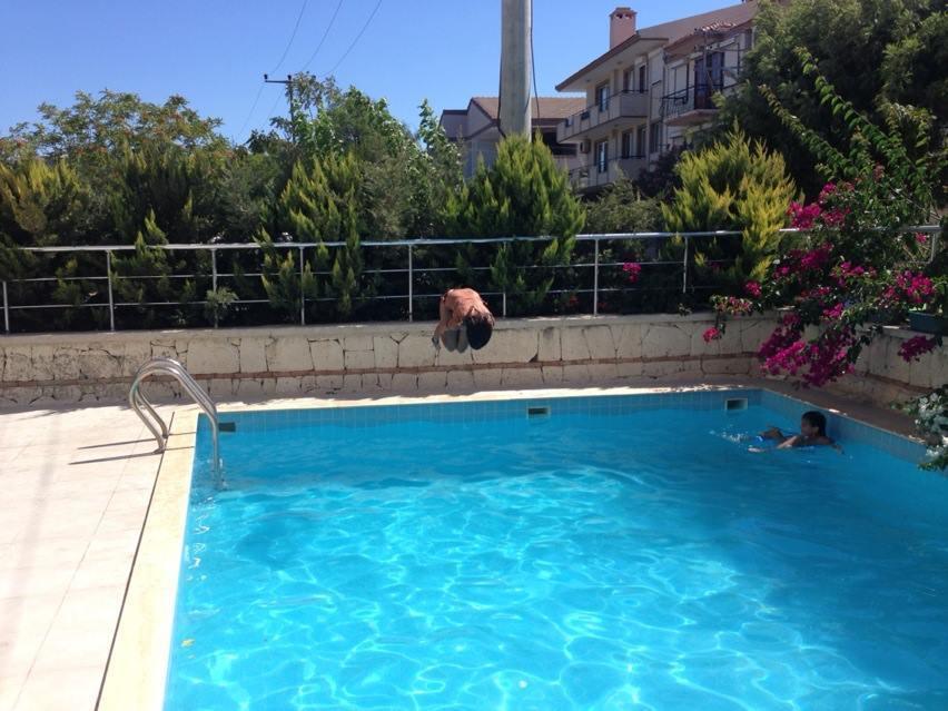 Zeytin Apart Hotel Çeşme Exteriör bild