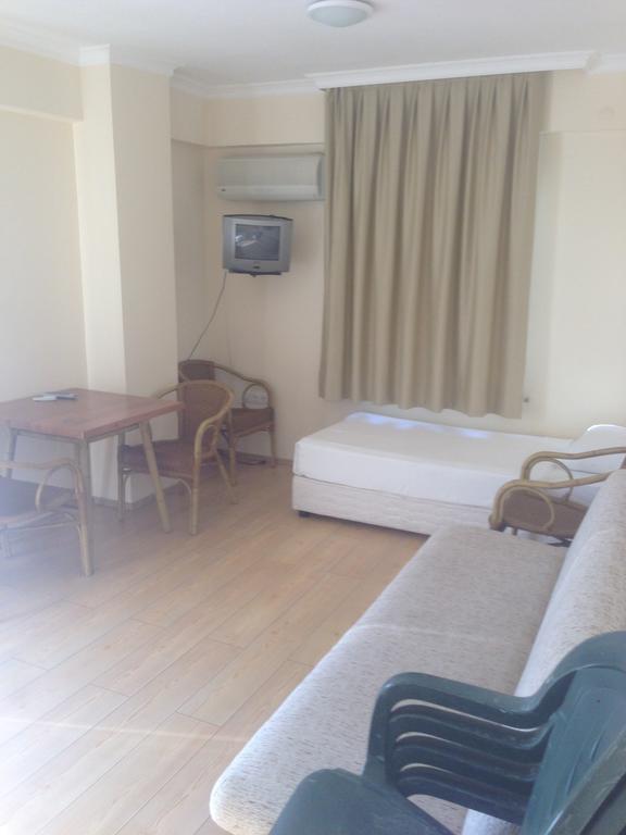 Zeytin Apart Hotel Çeşme Exteriör bild