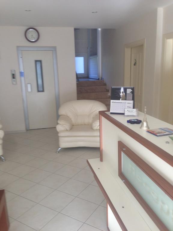 Zeytin Apart Hotel Çeşme Exteriör bild